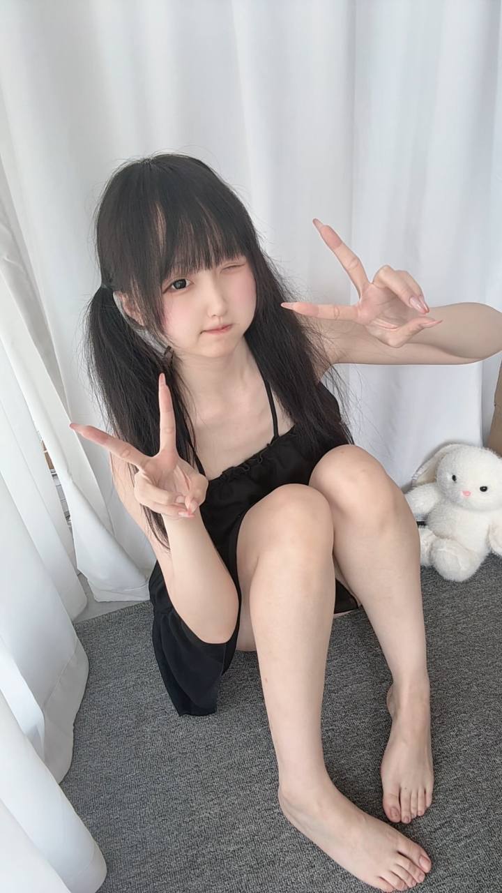 #Seele麦麦 No.022 – 黑黑麦 [53P,5V 269Mb] 标签🏷️#幼态 #足控 #萝莉 原皮麦麦 - 写真摄影作品第44张照片，photo 30812