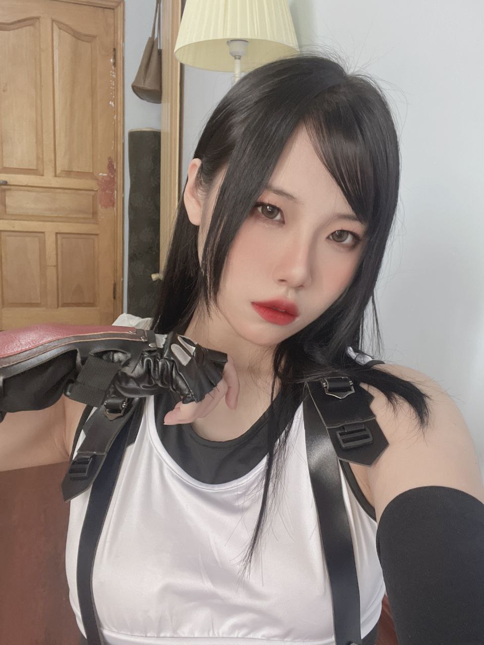 以理服人藜藜子 - 蒂法 自拍 - 写真摄影作品第11张照片，1754017500499