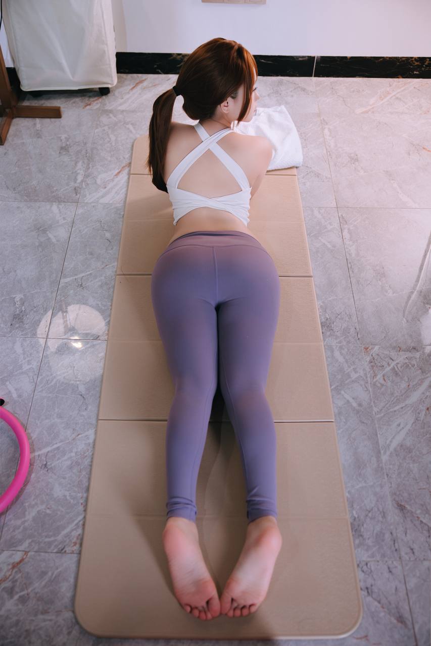 #日奈娇 #椎名莜 日奈娇 – 瑜伽训练 [168P,6V 1.47Gb] 标签🏷️#巨乳 #蜜桃臀 # - 写真摄影作品第118张照片，photo 30641