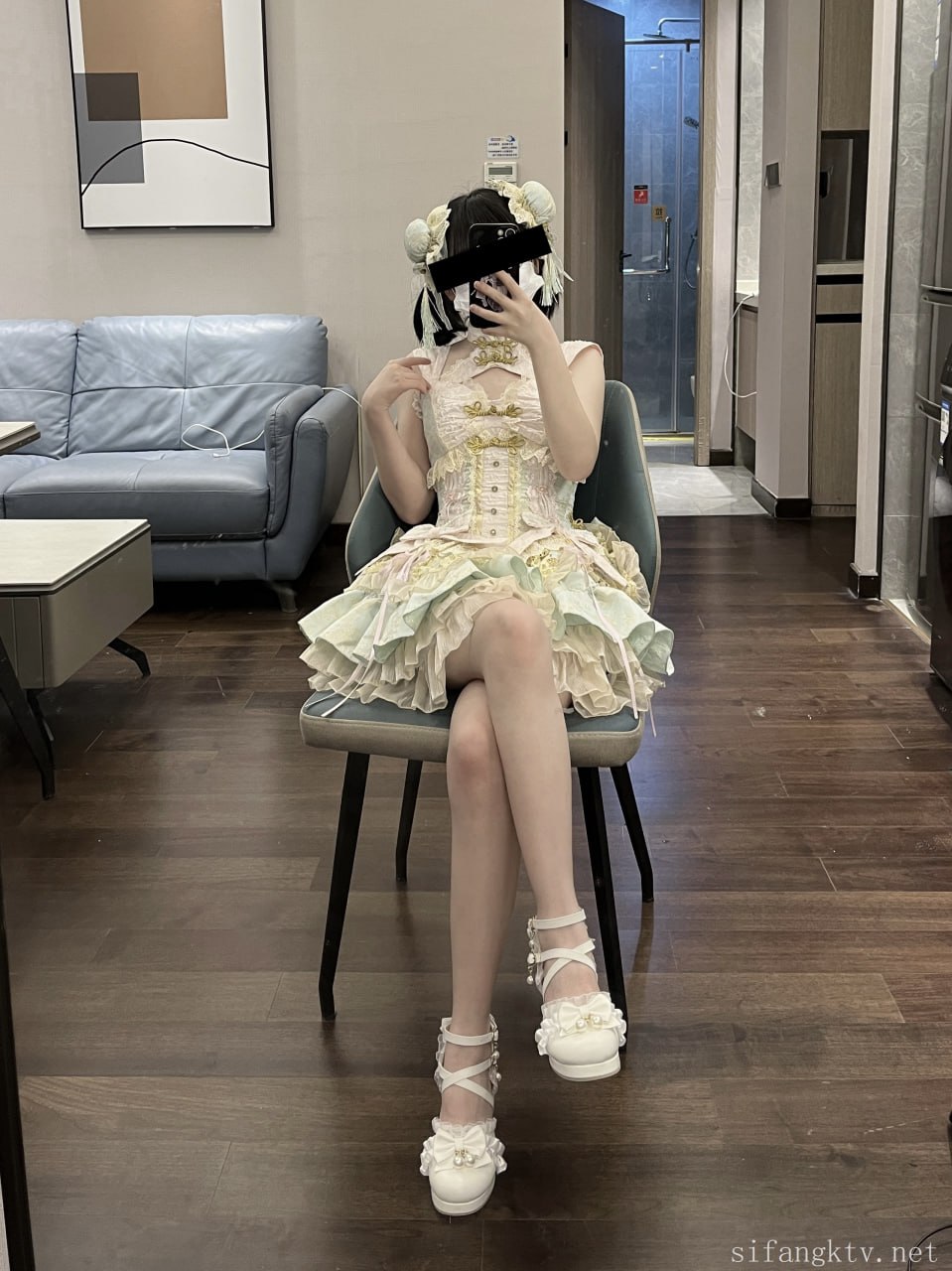 #猫屋少女   像梨子一样清甜 标签🏷 #萝莉 #自拍 #福利姬 - 写真摄影作品第32张照片，photo 45764