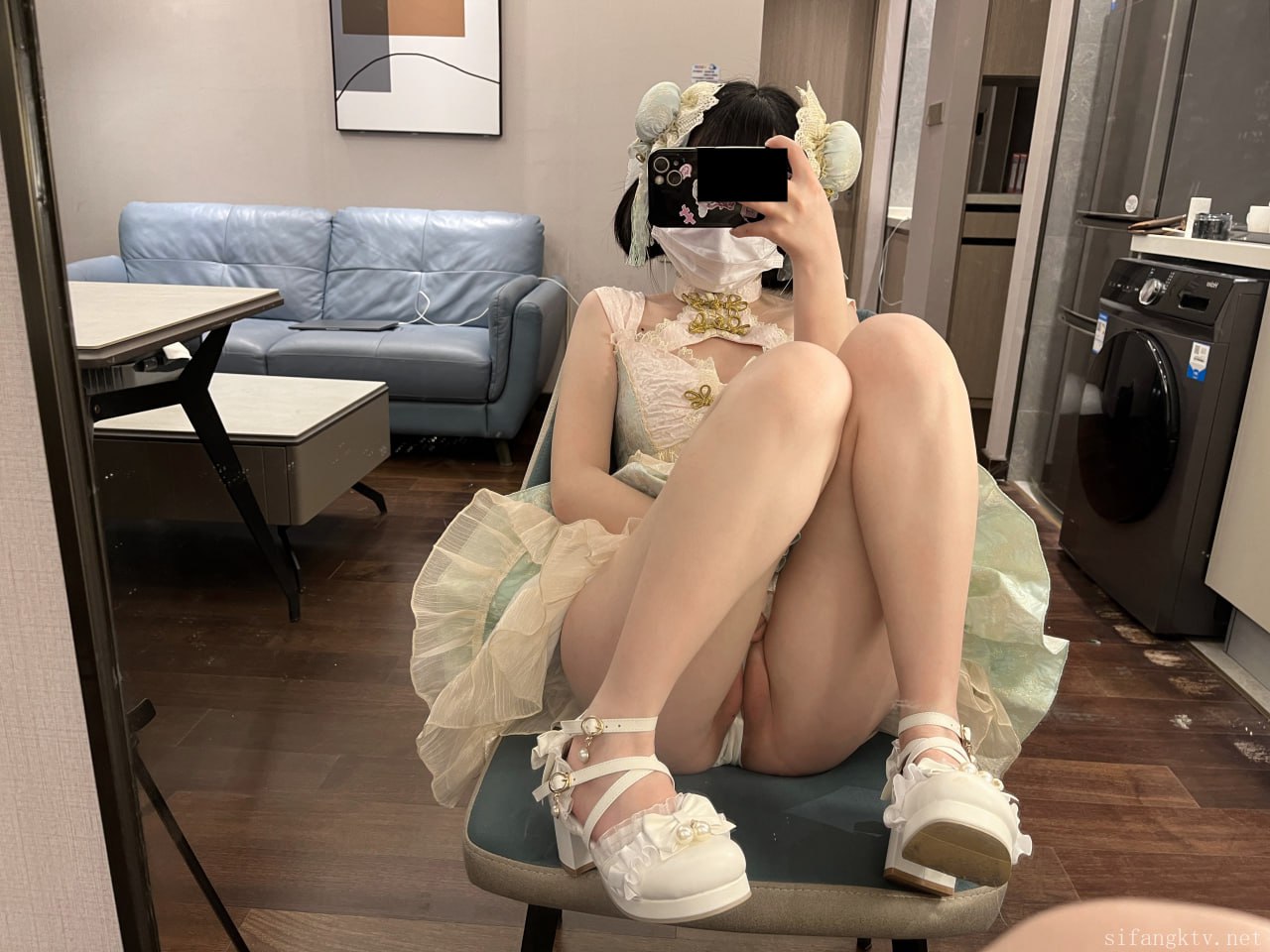 #猫屋少女   像梨子一样清甜 标签🏷 #萝莉 #自拍 #福利姬 - 写真摄影作品第7张照片，photo 45792