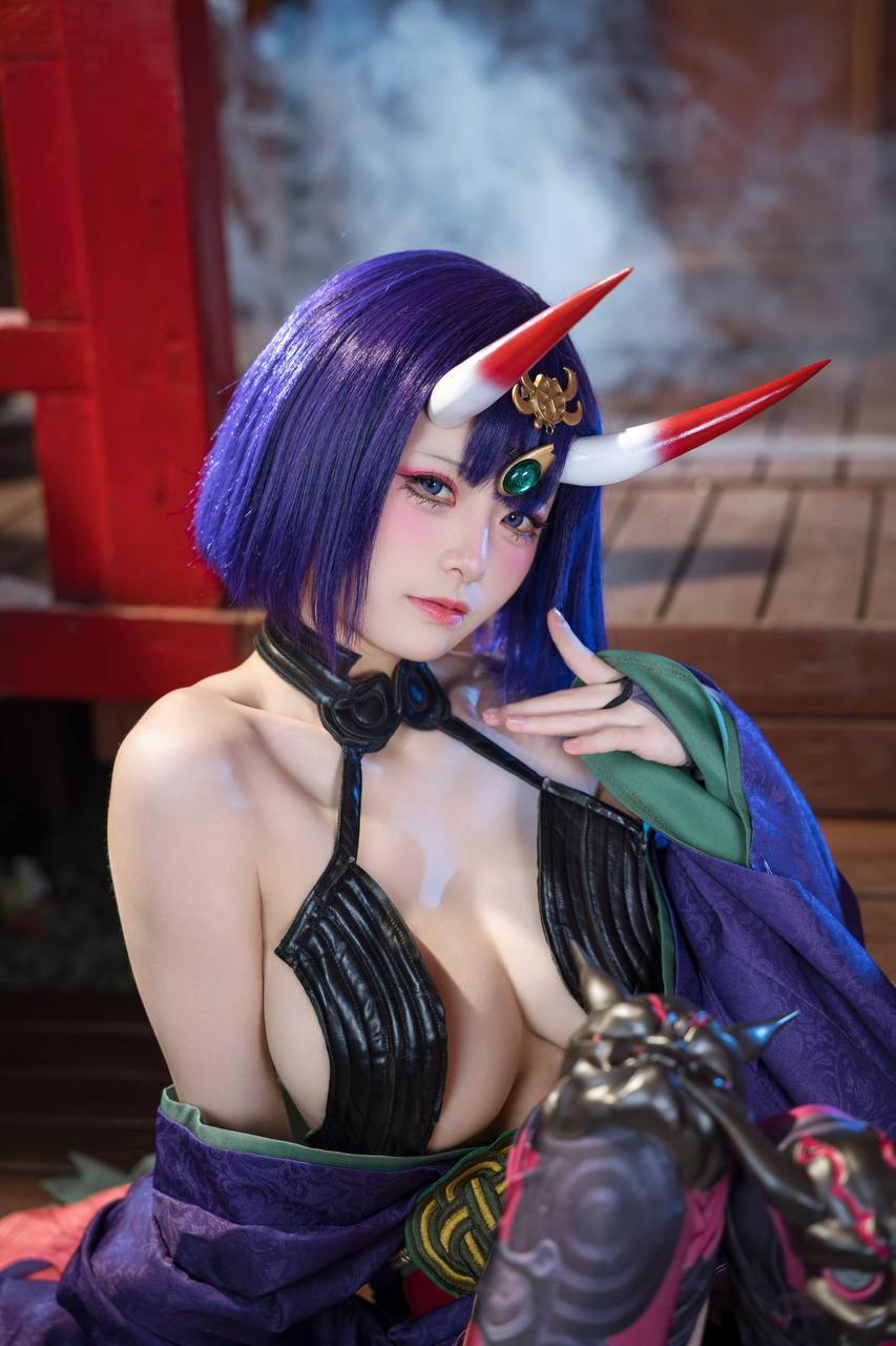 #九柒喵 No.030 – 酒吞童子 原皮 [92P 805Mb] 标签🏷️#爆乳 #粉足 #萝莉 - 写真摄影作品第52张照片，photo 32137