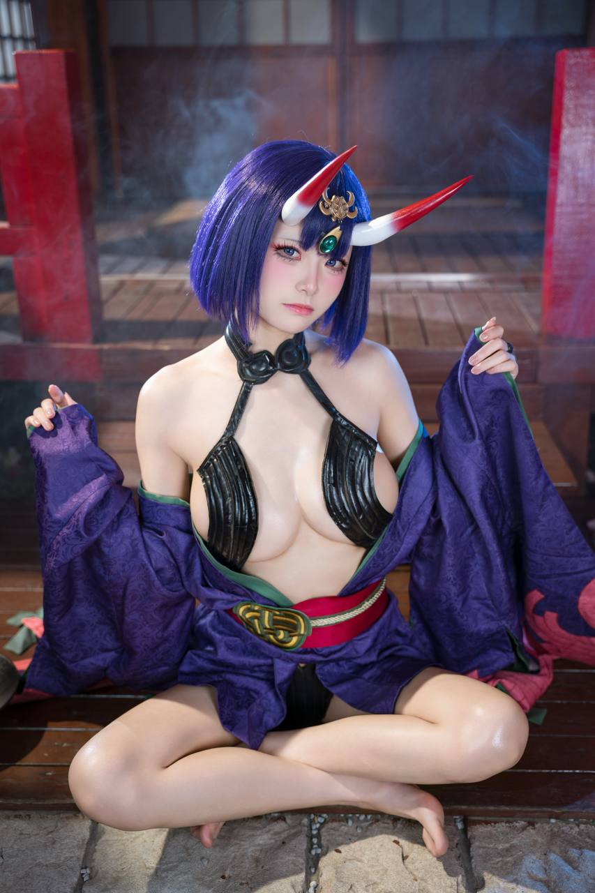 #九柒喵 No.030 – 酒吞童子 原皮 [92P 805Mb] 标签🏷️#爆乳 #粉足 #萝莉 - 写真摄影作品第1张照片，photo 32189