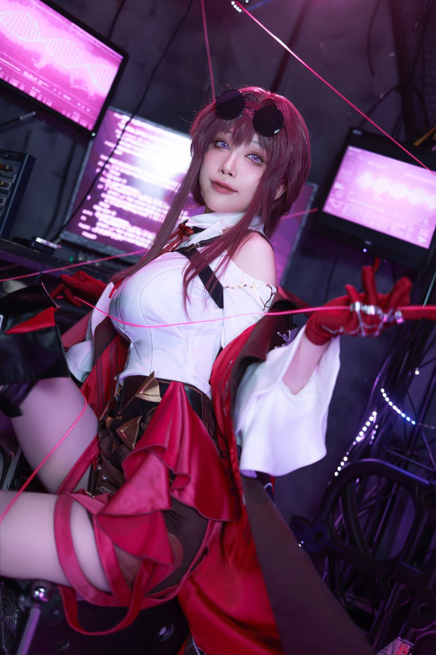 #水淼Aqua   崩坏：星穹铁道 卡芙卡 标签🏷 #黑丝 #巨乳 #美臀 - 写真摄影作品第43张照片，photo 46493