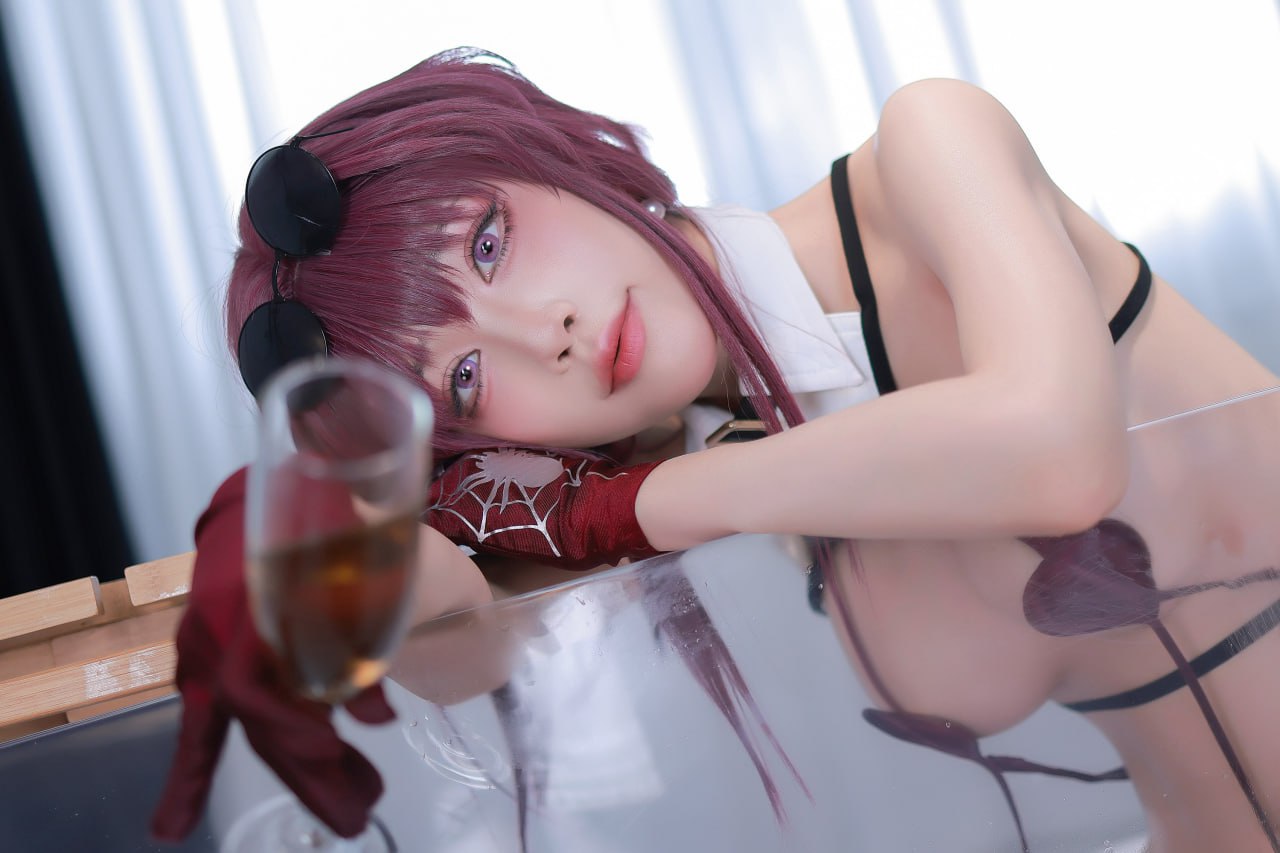 #水淼Aqua   崩坏：星穹铁道 卡芙卡 标签🏷 #黑丝 #巨乳 #美臀 - 写真摄影作品第20张照片，photo 46514