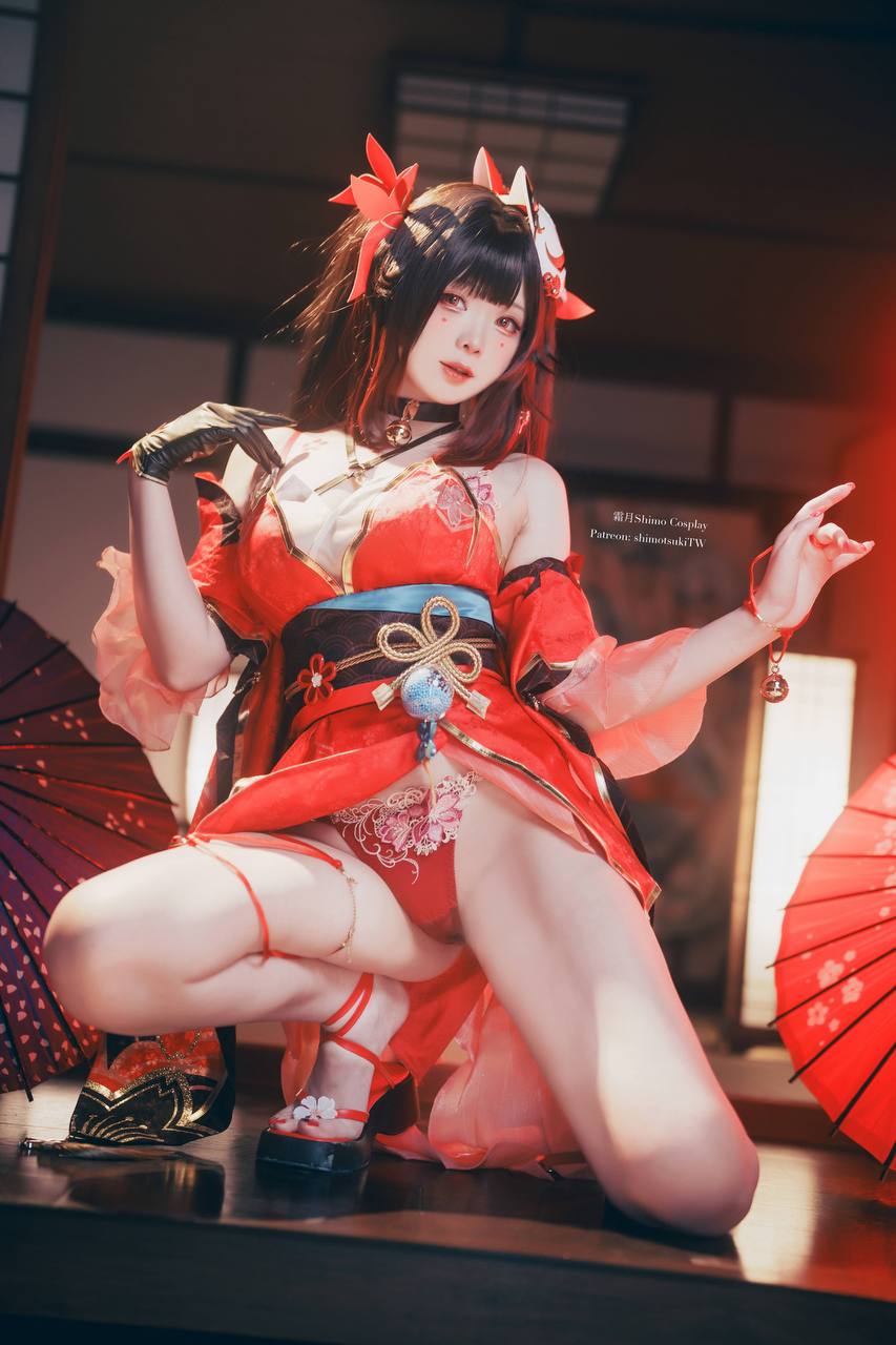 #霜月Shimo 花火(Sparkle) [20P 198Mb] 标签🏷️#Cos #爆乳 #胴体 - 写真摄影作品第18张照片，photo 32040