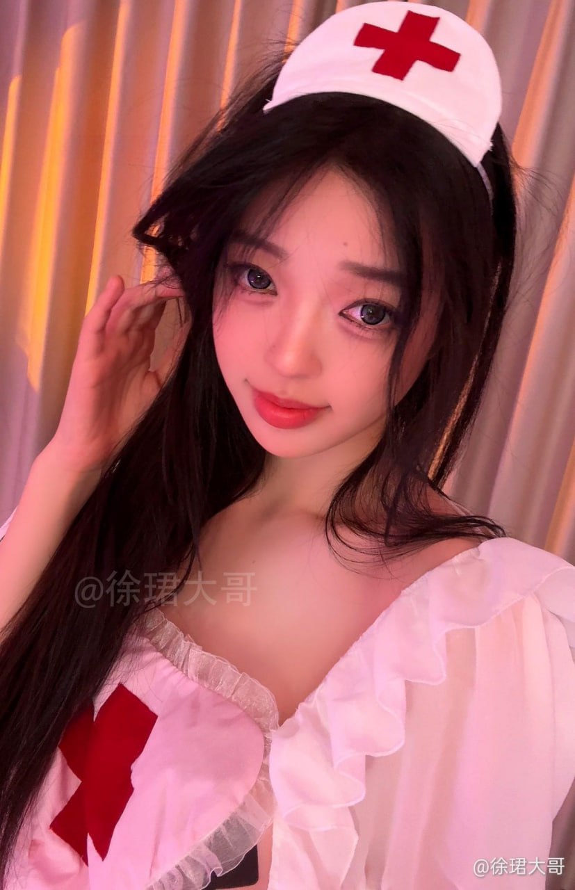 抖音46W粉 #徐珺大哥 微密圈No.026期 吊带白丝护士【16P】 - 写真摄影作品第15张照片，photo 138704