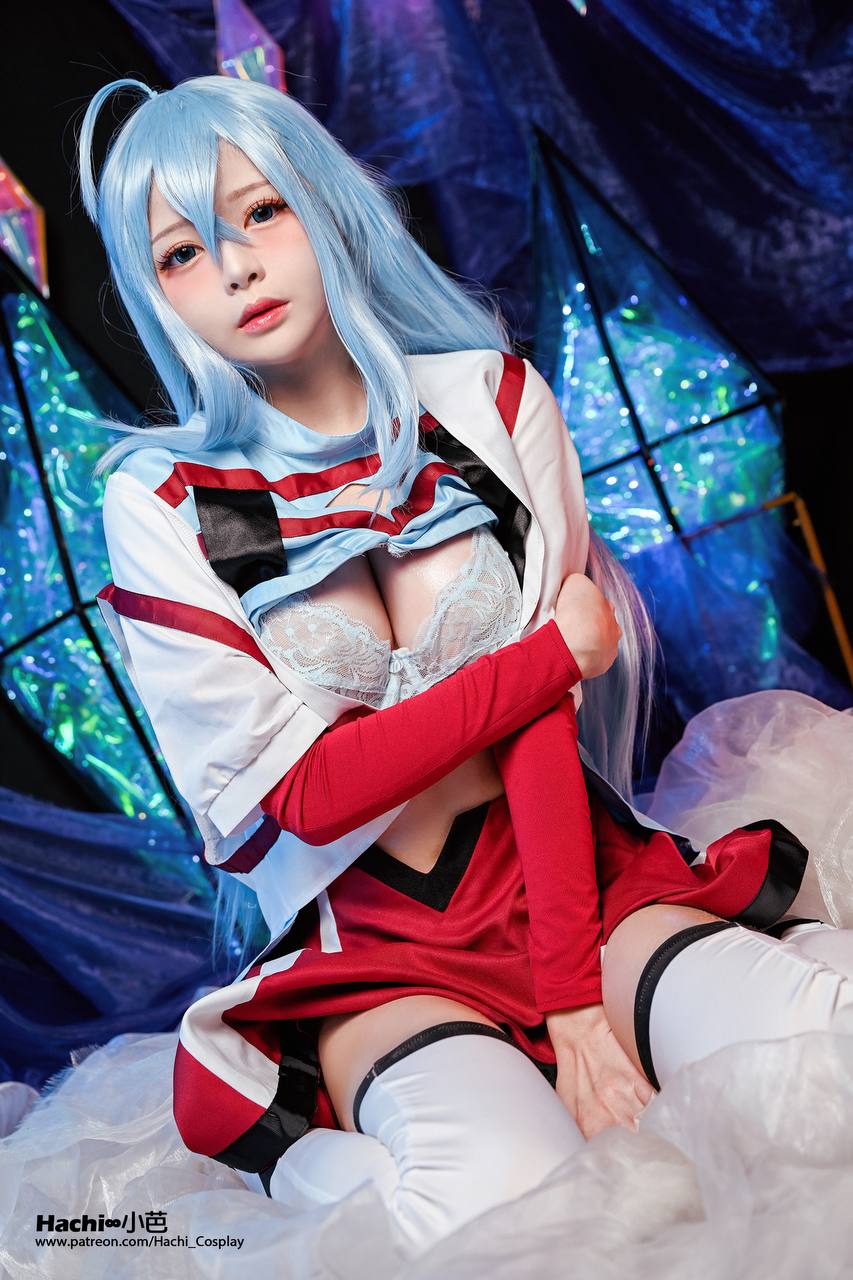 #Hachi小芭 Hachi小芭 – Vivy [13P 36Mb] 标签🏷️#Cos #爆乳 #蜜桃臀 - 写真摄影作品第5张照片，photo 33010