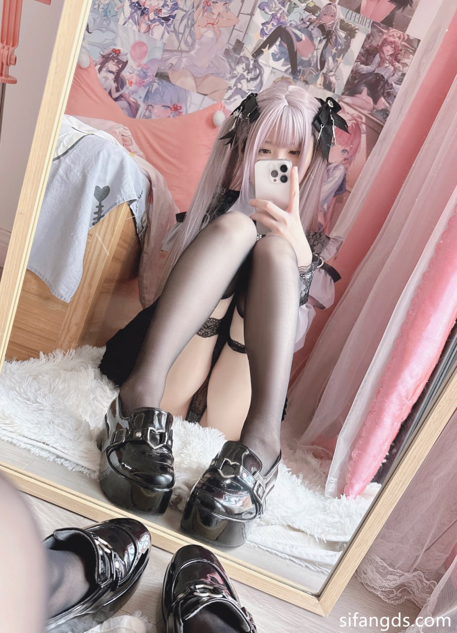 #习呆呆   2025年7月 私服 标签🏷 #萝莉 #粉嫩 #福利姬 - 写真摄影作品第14张照片，photo 47477