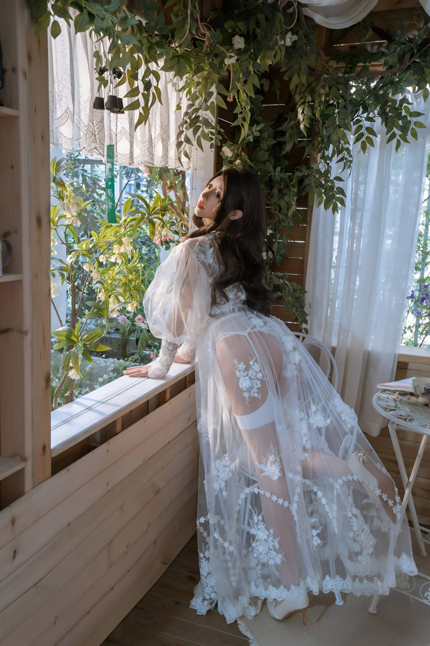 #奈汐酱Nice   下午茶 标签🏷 #御姐 #白丝 #写真 - 写真摄影作品第65张照片，photo 47201