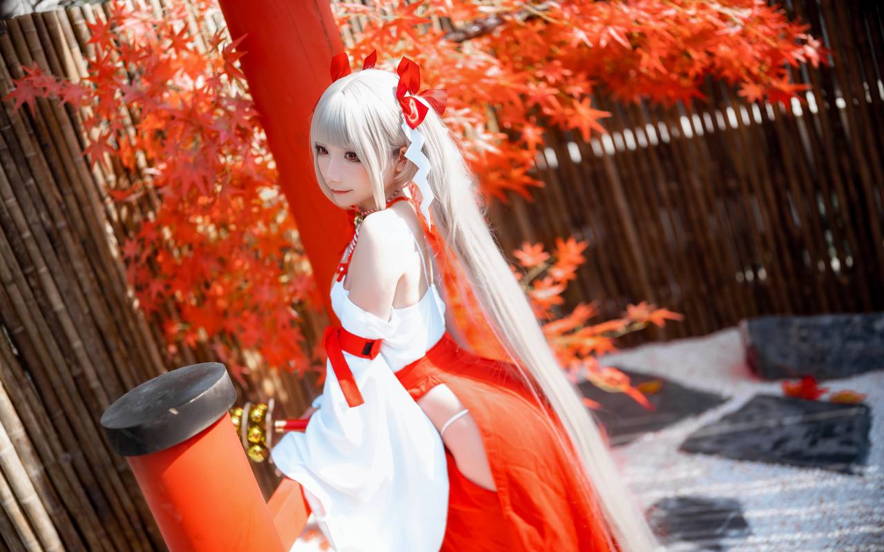 #是三不是世W 碧蓝航线·可畏 巫女 [21P 539Mb] 标签🏷️#双马尾 #Cos #神颜 - 写真摄影作品第19张照片，photo 33069