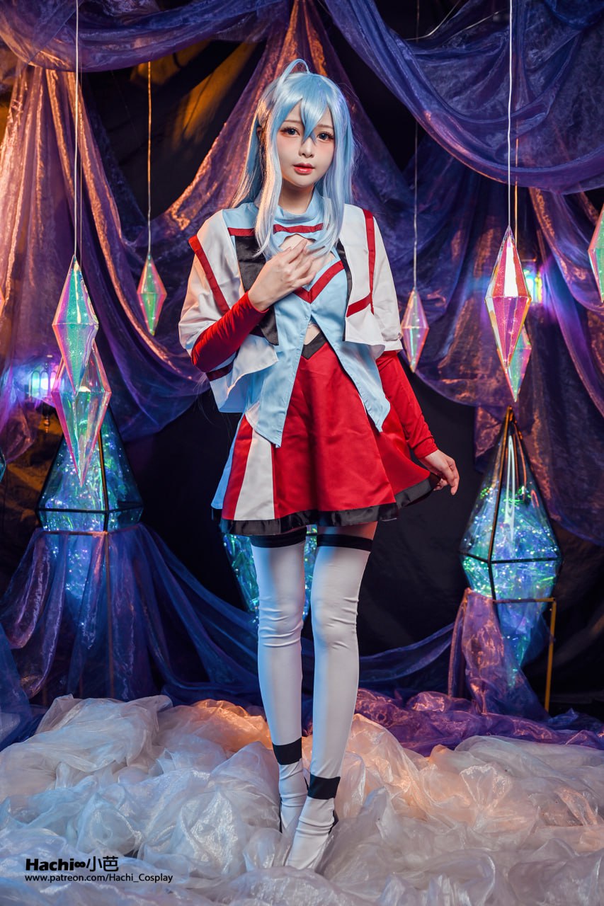 #Hachi小芭   Hololive 阿米莉亚·华生 标签🏷 #黑丝 #巨乳 #Cosplay - 写真摄影作品第13张照片，photo 47652