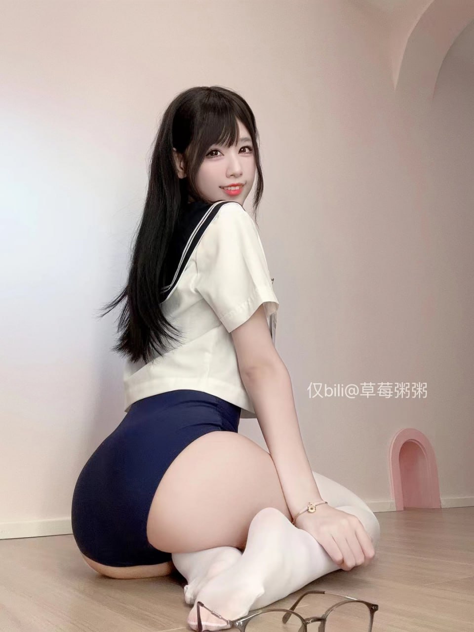 #十万口草莓粥粥 B站No.055期 白丝水手少女【18P】 - 写真摄影作品第7张照片，photo 139189