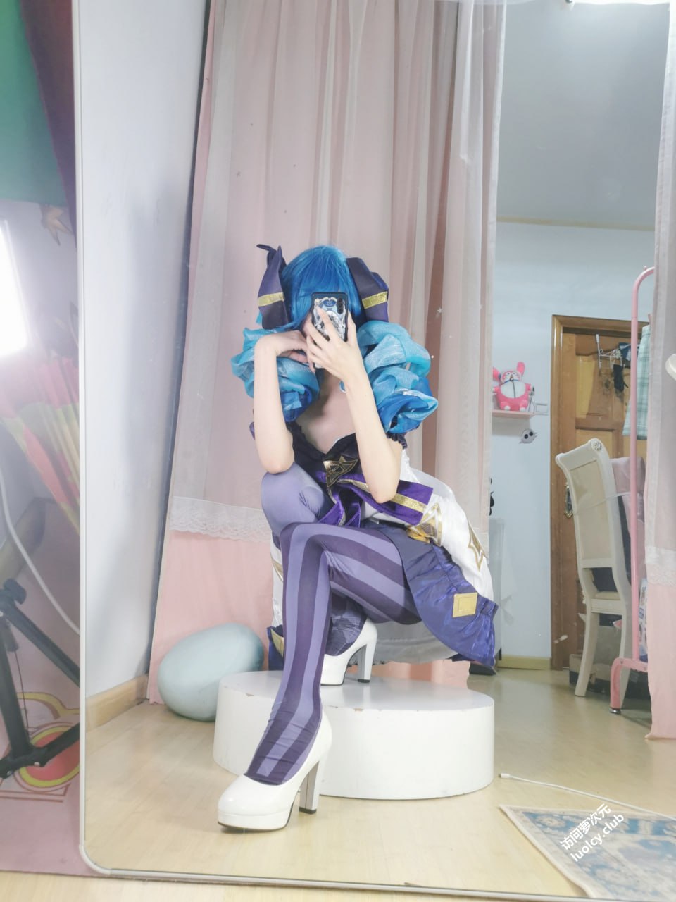 #沐沐酱   新作 格温 标签🏷 #萝莉 #Cosplay #福利姬 - 写真摄影作品第64张照片，photo 47567