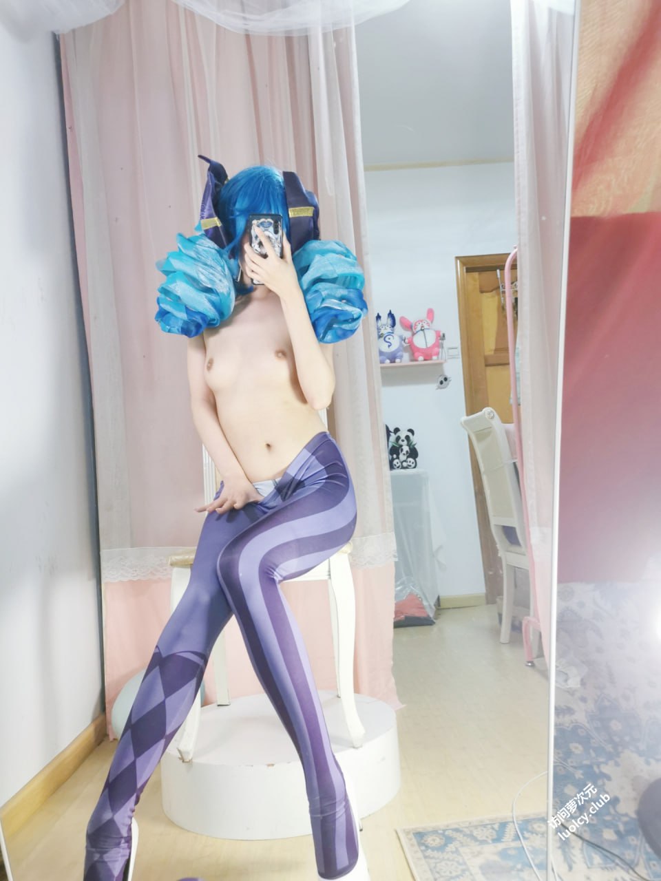 #沐沐酱   新作 格温 标签🏷 #萝莉 #Cosplay #福利姬 - 写真摄影作品第52张照片，photo 47581