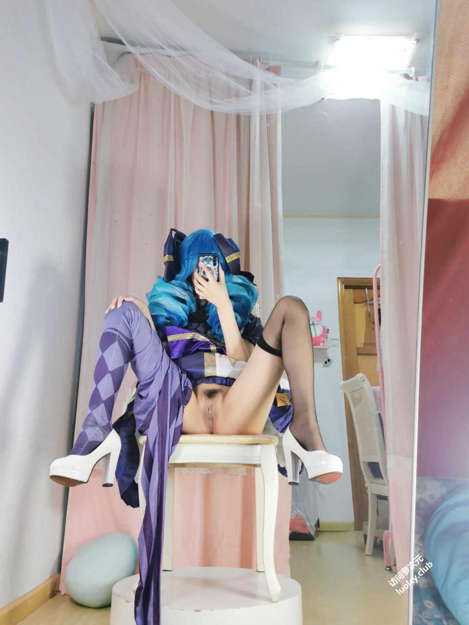 #沐沐酱   新作 格温 标签🏷 #萝莉 #Cosplay #福利姬 - 写真摄影作品第43张照片，photo 47588