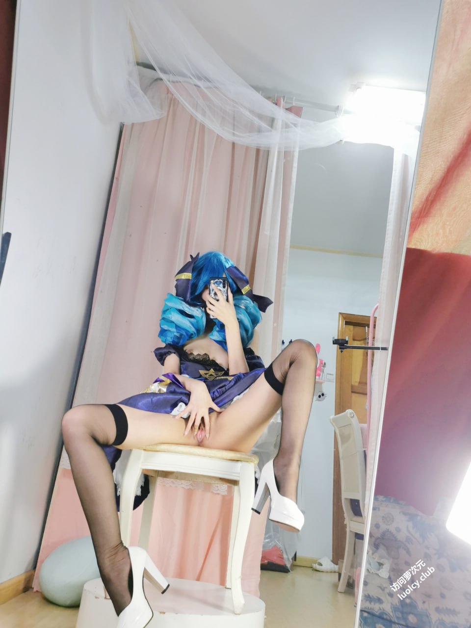 #沐沐酱   新作 格温 标签🏷 #萝莉 #Cosplay #福利姬 - 写真摄影作品第22张照片，photo 47610