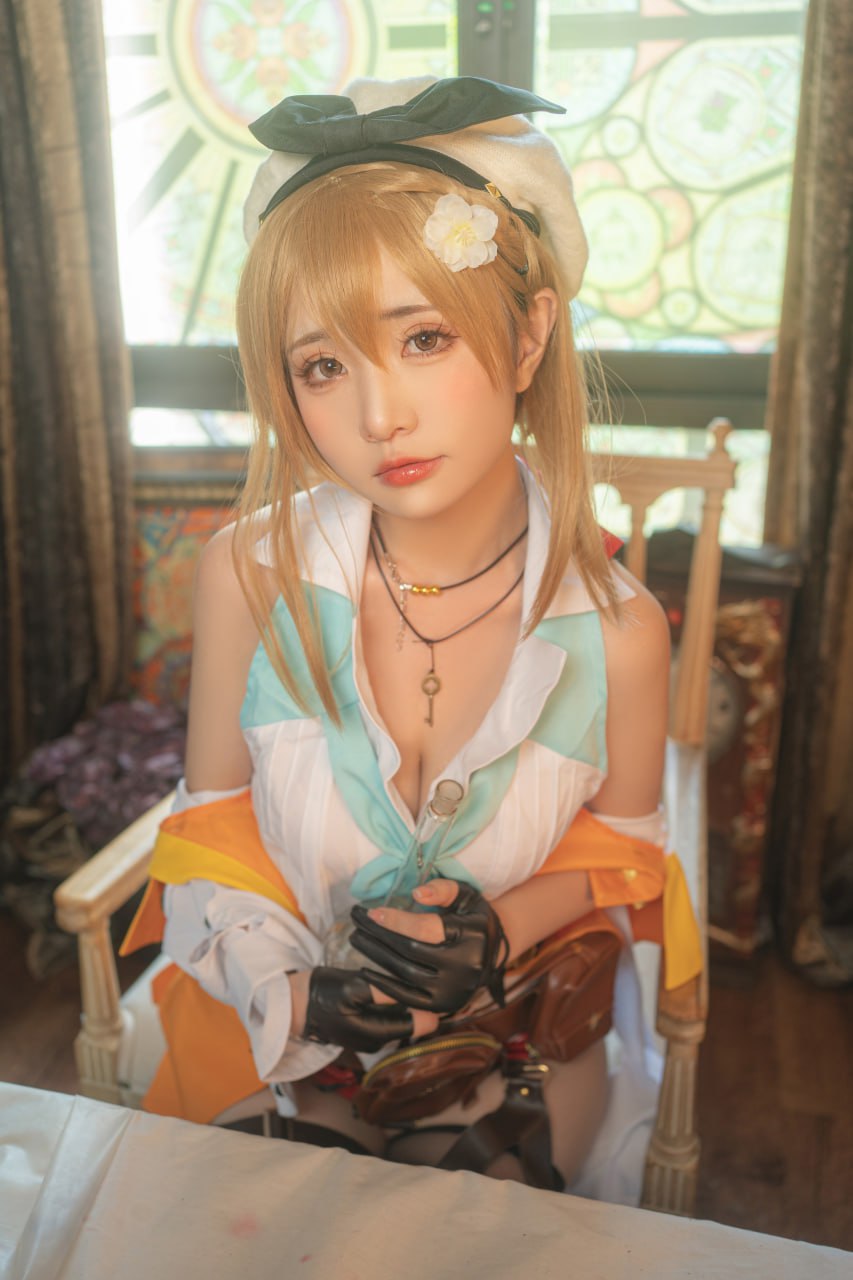 #爆机少女喵小吉   莱莎的炼金工房2 标签🏷 #黑丝 #萝莉 #福利姬 - 写真摄影作品第66张照片，photo 47788