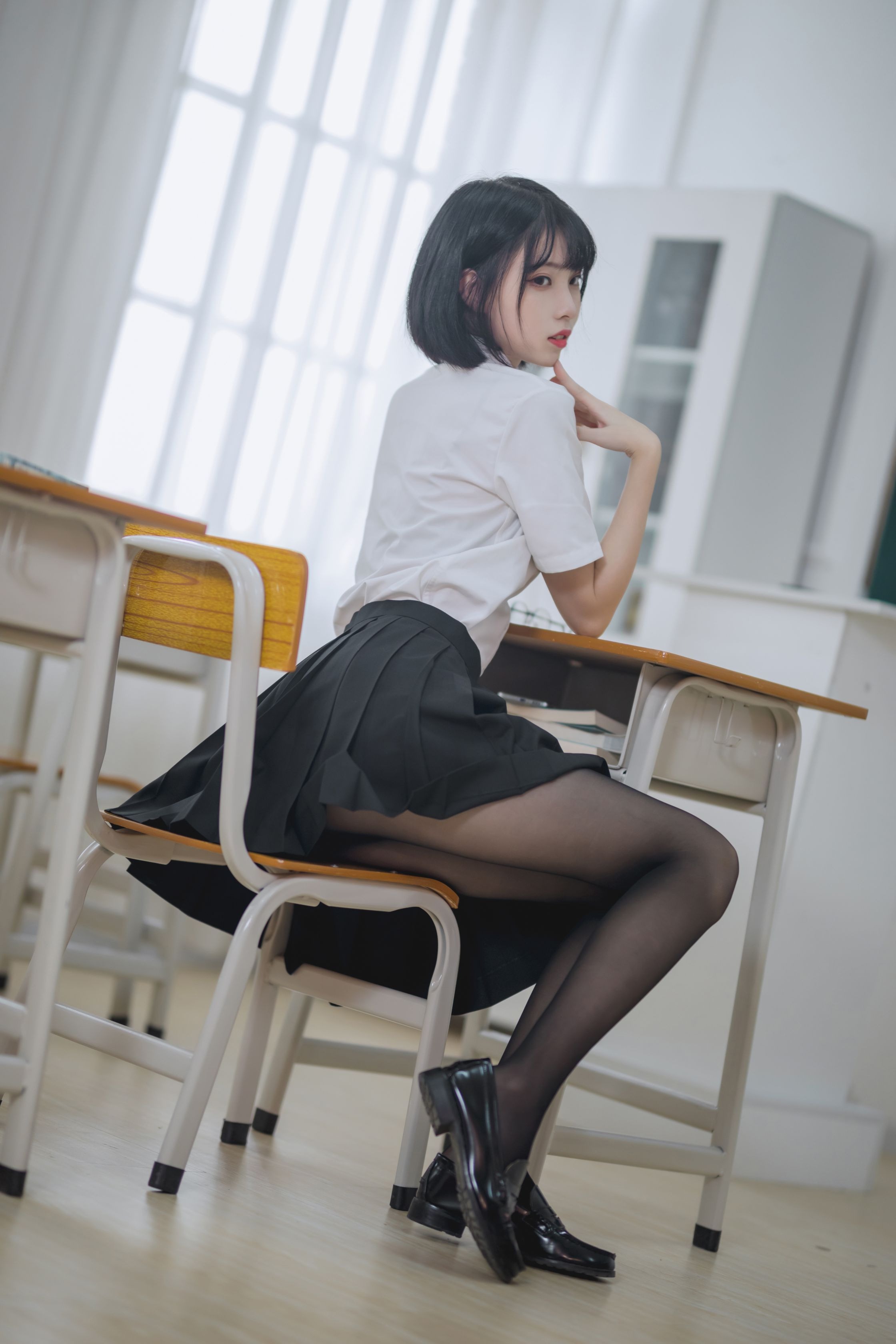 许岚 - 教室jk黑丝 - 写真摄影作品第30张照片，3ee3e98e97b75b4781a58