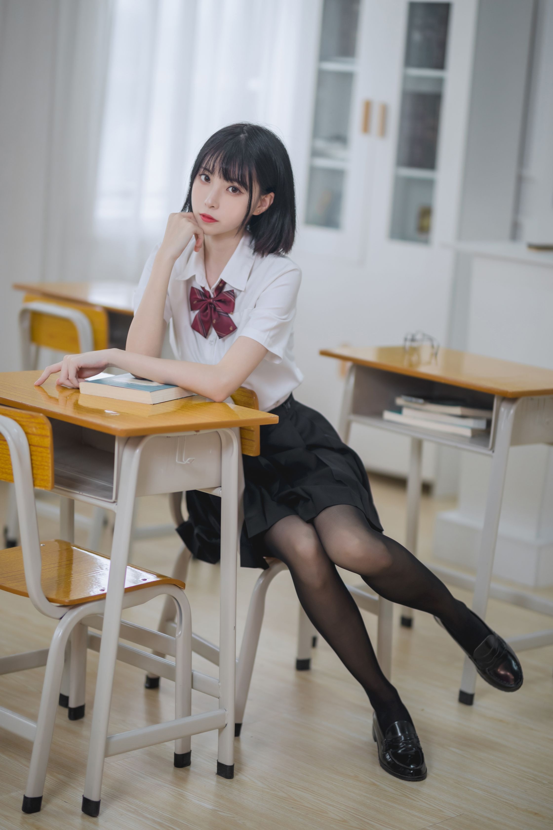 许岚 - 教室jk黑丝 - 写真摄影作品第20张照片，701cea160e55d95f7ff87