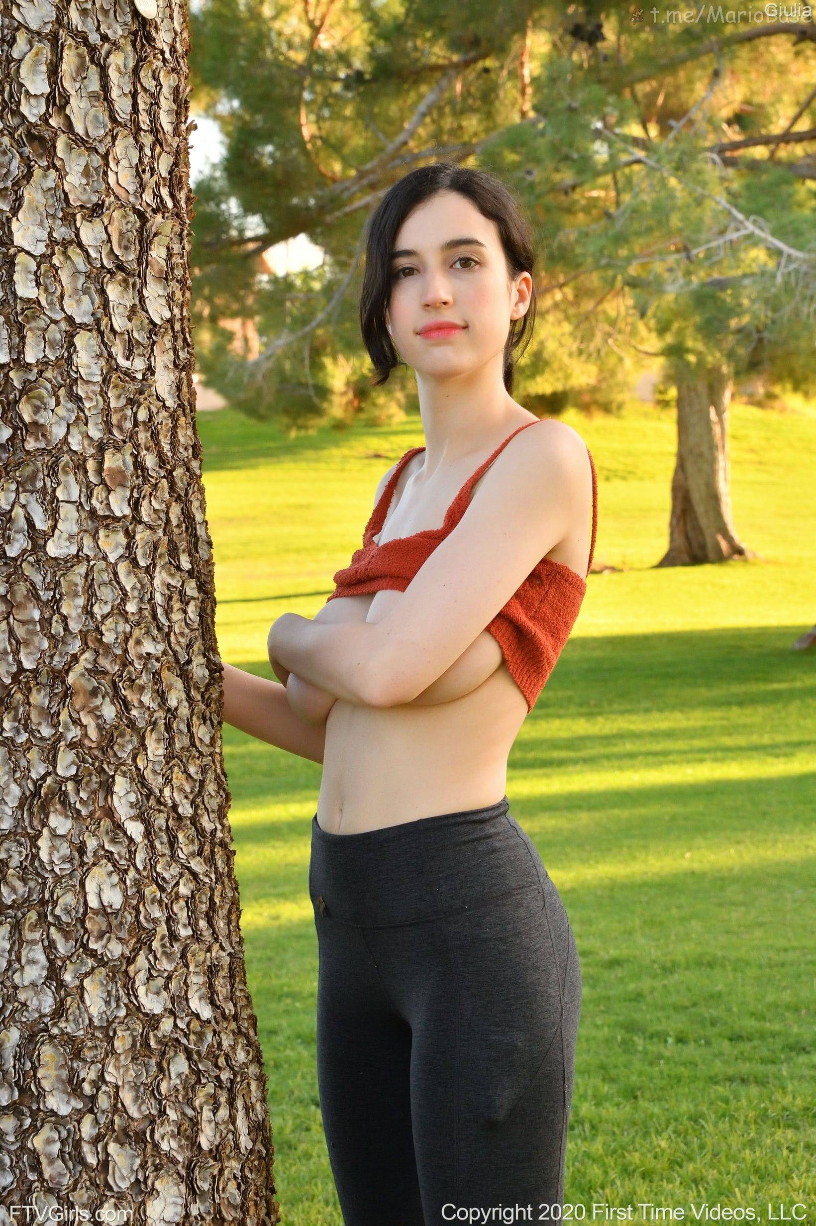 Giulia Wylde Sporty Babe By The Lake January 5Th 2021 [89P] ＋直播合集 [5V] - 写真摄影作品第17张照片，d27482c5a98d52eb59560