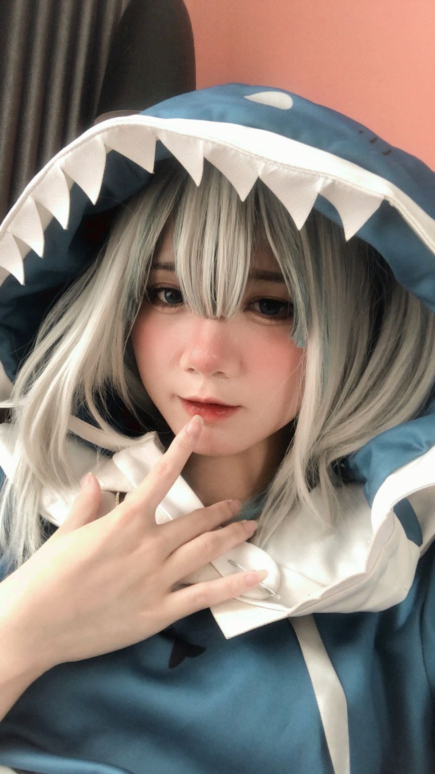 Poppachan   Gawr Gura [48P10V] - 写真摄影作品第1张照片，fcea3b44f0b09e4876ab2