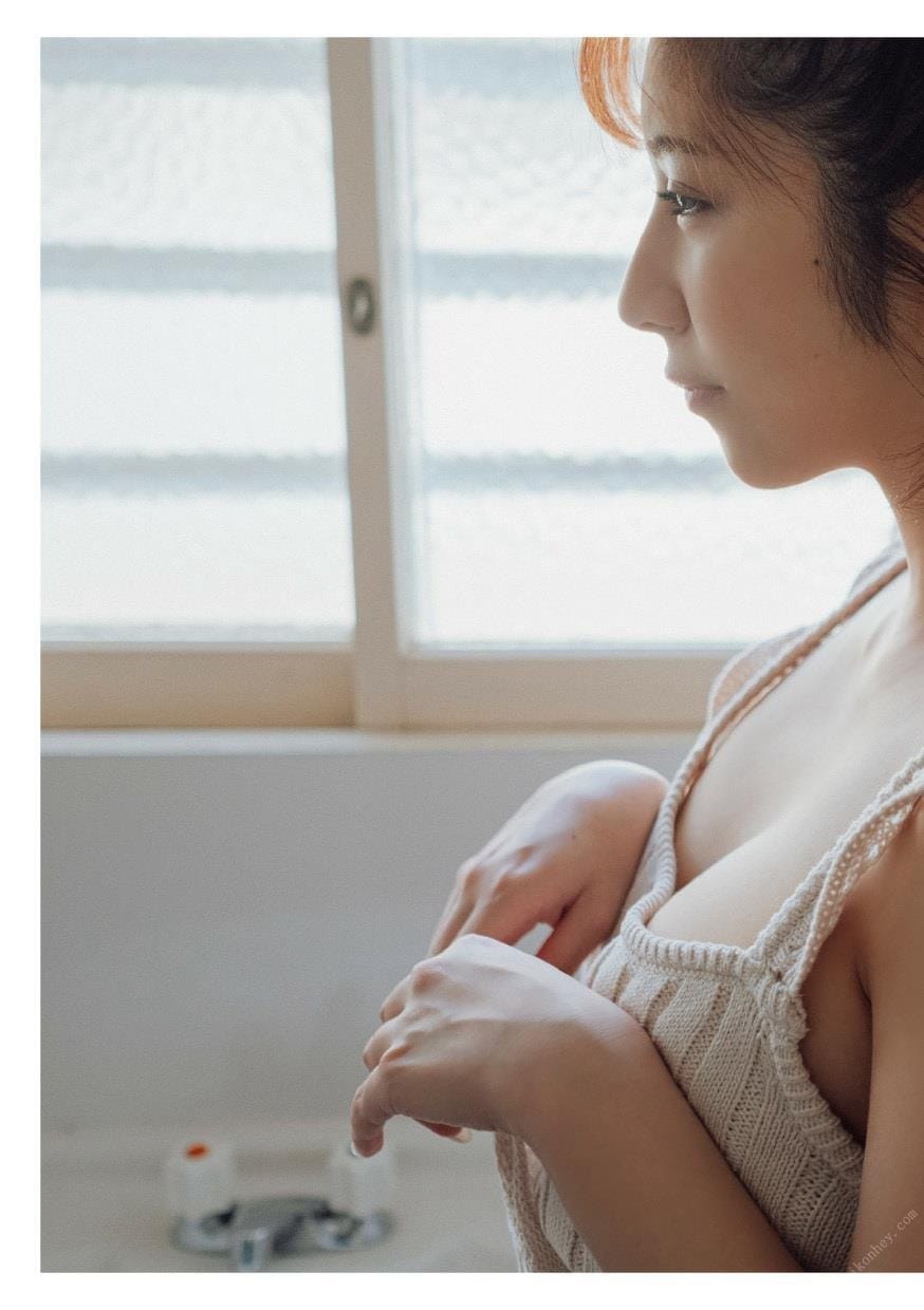 Riri Nanatsumori 七ツ森りり   [Photobook] Taken とられち (2021 08 12) [141P] - 写真摄影作品第123张照片，2c425a913f9f5ee4775e8