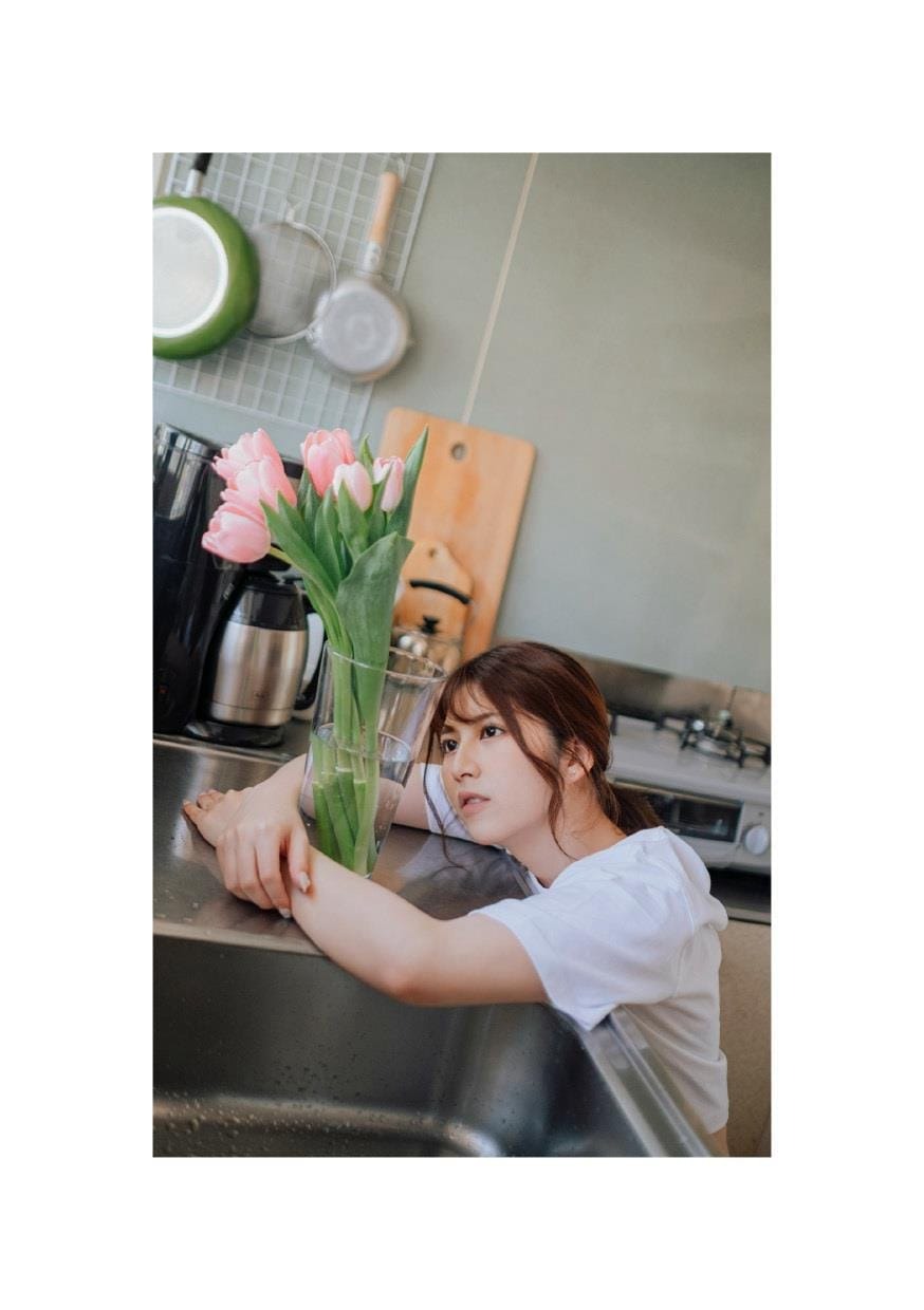 Riri Nanatsumori 七ツ森りり   [Photobook] Taken とられち (2021 08 12) [141P] - 写真摄影作品第98张照片，54861f86e00b32c73b162