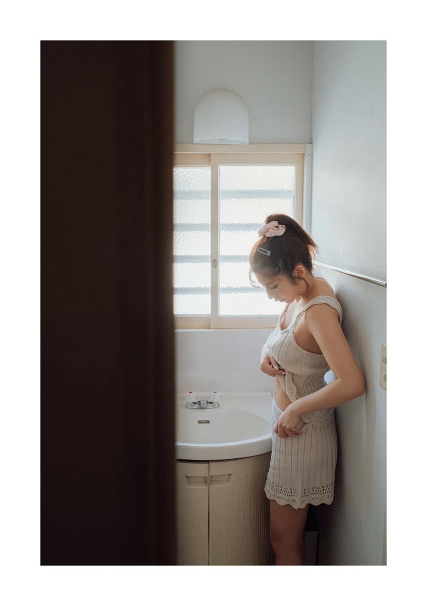 Riri Nanatsumori 七ツ森りり   [Photobook] Taken とられち (2021 08 12) [141P] - 写真摄影作品第37张照片，c3f83ca771c196af4ee92